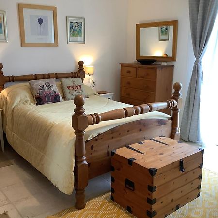 St Pasha Hotel Paillé Eksteriør billede